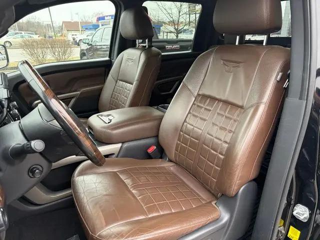 2021 Nissan Titan Crew Cab Platinum Reserve 4x4