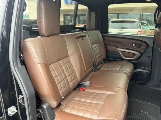 2021 Nissan Titan Crew Cab Platinum Reserve 4x4