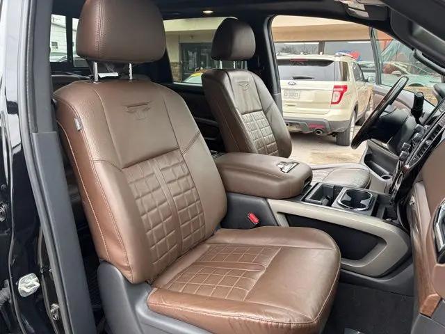 2021 Nissan Titan Crew Cab Platinum Reserve 4x4