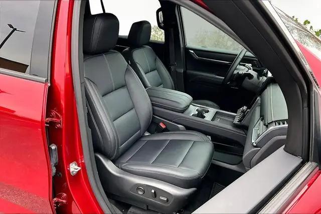 2024 GMC Acadia FWD Elevation