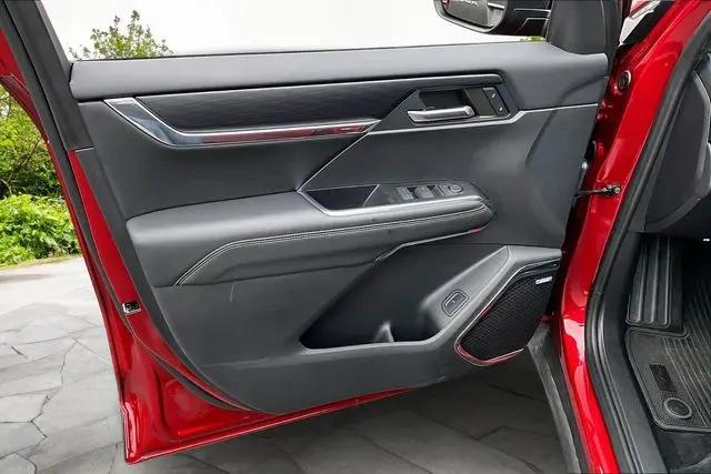 2024 GMC Acadia FWD Elevation