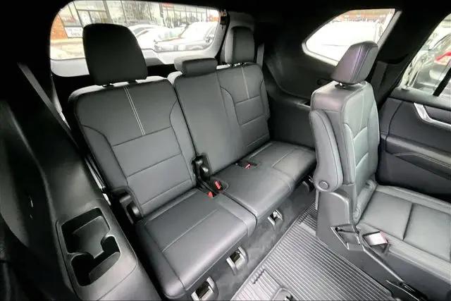 2024 GMC Acadia FWD Elevation