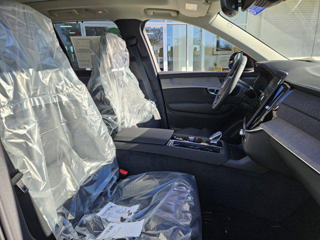 2026 Volvo XC90 B6 Ultra Dark Theme 7-Seater