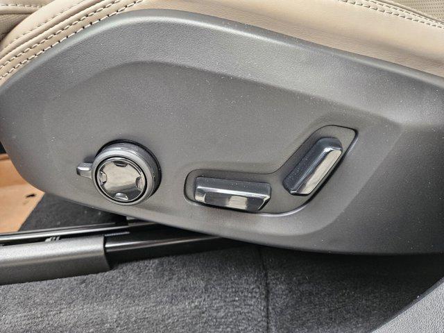 2026 Volvo XC90 B6 Ultra 7-Seater