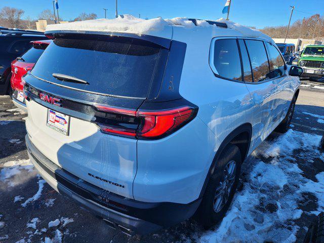 2025 GMC Acadia FWD Elevation 2025 GMC Acadia FWD Elevation