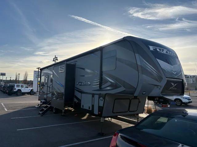 2017 Keystone Fuzion 384