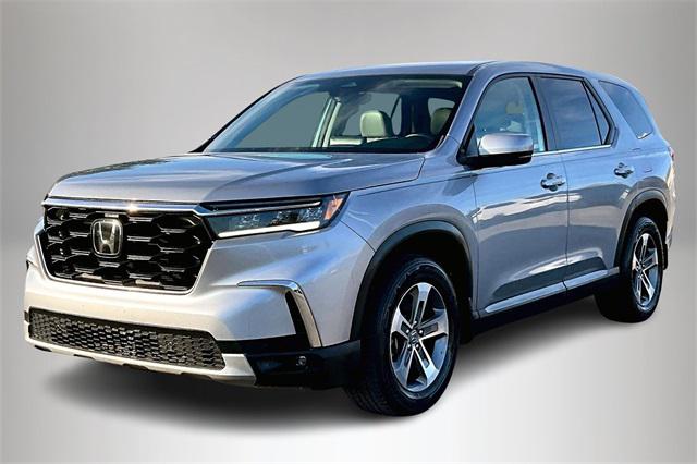2023 Honda Pilot 2WD EX-L 8 Passenger