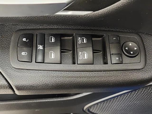 2022 RAM 1500 Big Horn Crew Cab 4x4 57 Box