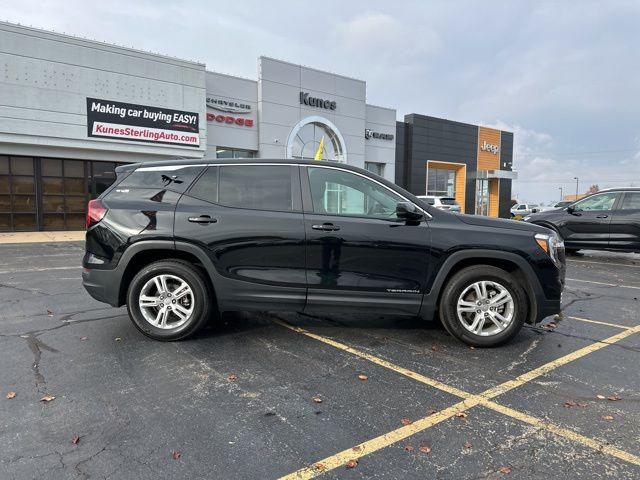 2024 GMC Terrain FWD SLE 2024 GMC Terrain FWD SLE