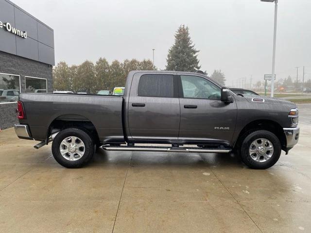 2025 RAM 2500 Big Horn Crew Cab 4x4 64 Box 2025 RAM 2500 Big Horn Crew Cab 4x4 64 Box