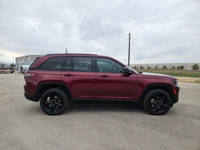 2023 Jeep Grand Cherokee Limited 4x4 2023 Jeep Grand Cherokee Limited 4x4