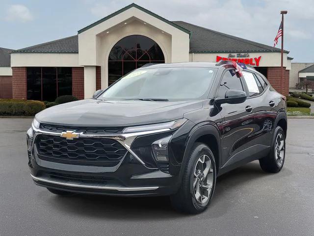 2025 Chevrolet Trax FWD LT