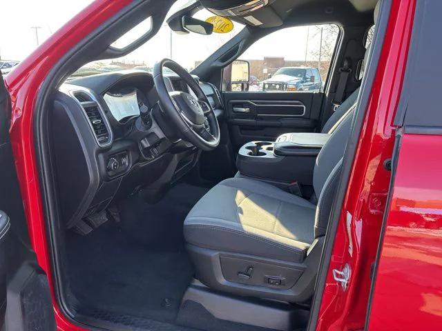 2024 RAM 2500 Big Horn Crew Cab 4x4 64 Box 2024 RAM 2500 Big Horn Crew Cab 4x4 64 Box