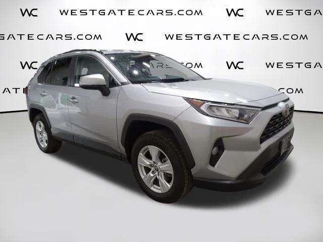 2021 Toyota RAV4 XLE 2021 Toyota RAV4 XLE