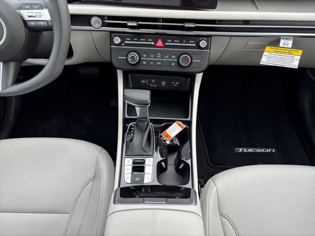 2026 Hyundai Tucson SE