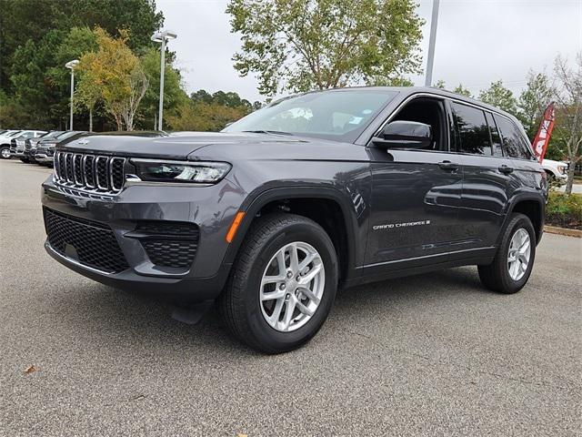 2025 Jeep Grand Cherokee Laredo X 4x2 2025 Jeep Grand Cherokee Laredo X 4x2