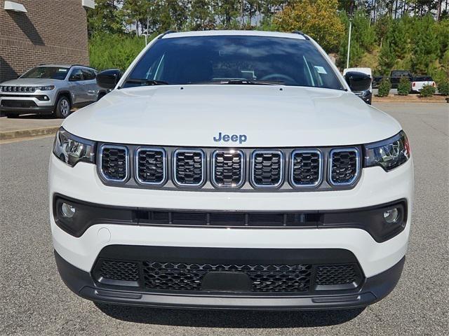 2025 Jeep Compass Latitude 4x4 2025 Jeep Compass Latitude 4x4