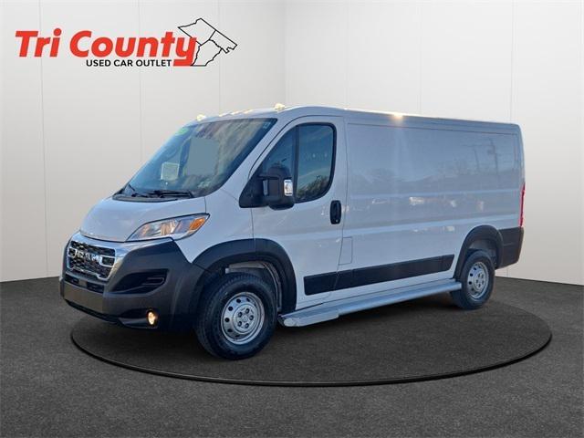 2023 RAM ProMaster 2500 Cargo Van Low Roof 136 WB 2023 RAM ProMaster 2500 Cargo Van Low Roof 136 WB