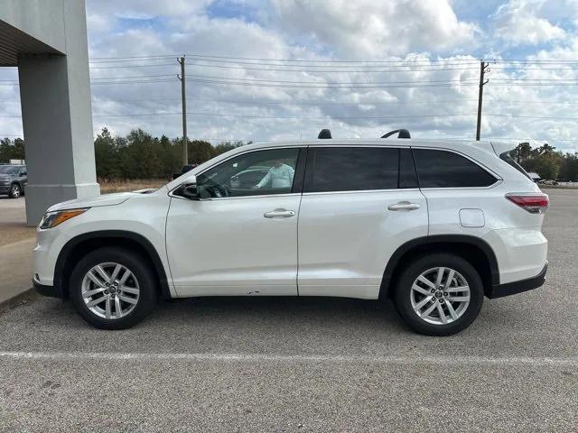 2016 Toyota Highlander LE 2016 Toyota Highlander LE