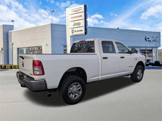 2020 RAM 3500 Tradesman Crew Cab 4x4 64 Box