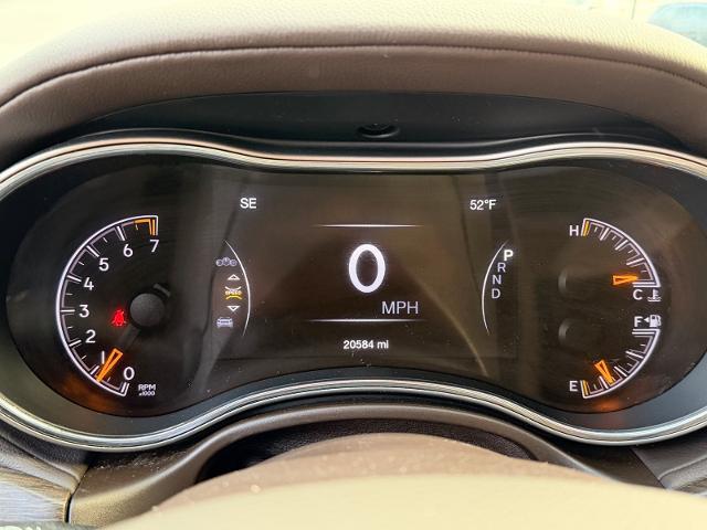 2021 Jeep Grand Cherokee Overland 4X2
