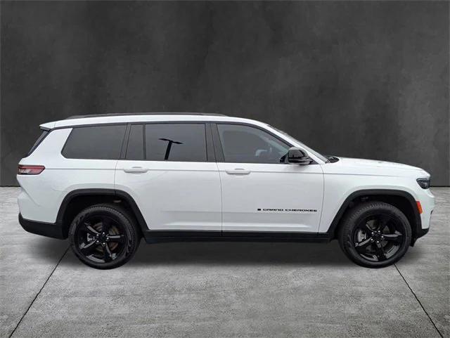 2023 Jeep Grand Cherokee L Limited 4x2 2023 Jeep Grand Cherokee L Limited 4x2