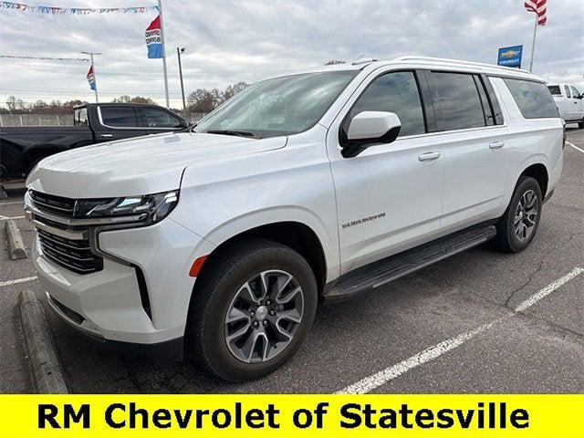 2023 Chevrolet Suburban 4WD LT