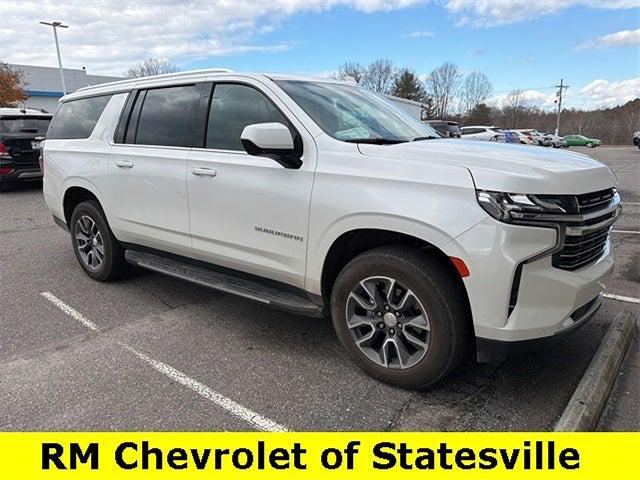 2023 Chevrolet Suburban 4WD LT