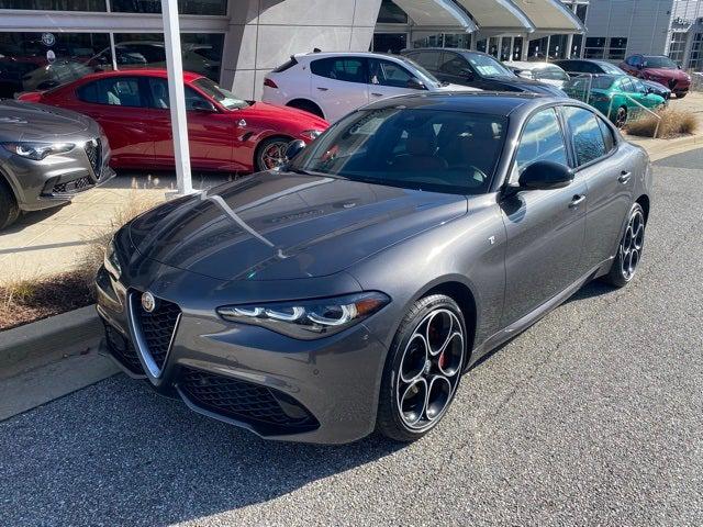 2024 Alfa Romeo Giulia Ti AWD 2024 Alfa Romeo Giulia Ti AWD