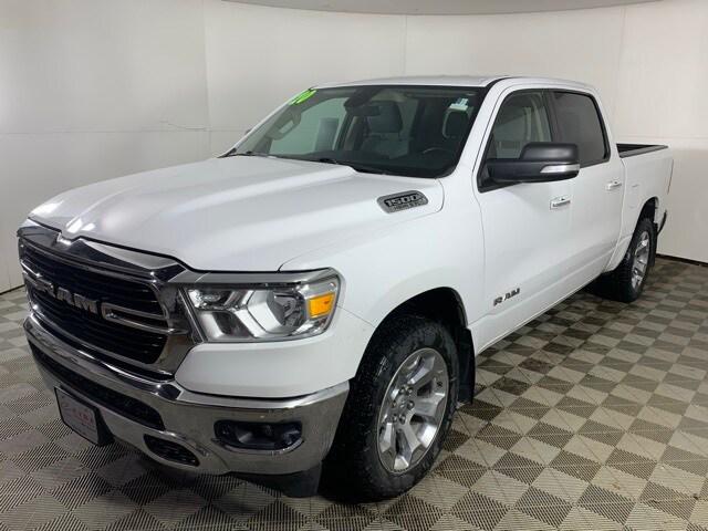 2020 RAM 1500 Big Horn Crew Cab 4x4 57 Box 2020 RAM 1500 Big Horn Crew Cab 4x4 57 Box