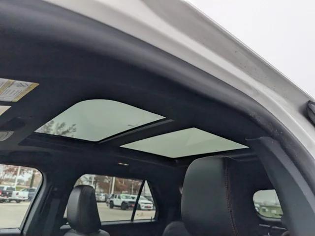 2024 Ford Explorer ST-Line 2024 Ford Explorer ST-Line