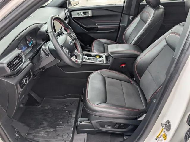 2024 Ford Explorer ST-Line 2024 Ford Explorer ST-Line