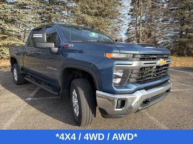 2024 Chevrolet Silverado 2500HD 4WD Crew Cab Standard Bed LT