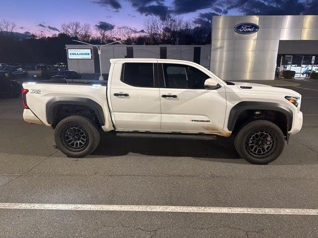 2024 Toyota Tacoma Hybrid TRD Off Road 2024 Toyota Tacoma Hybrid TRD Off Road