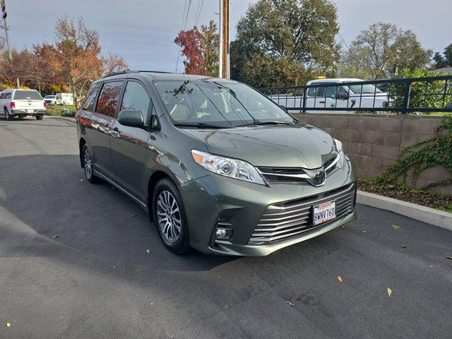 2019 Toyota Sienna XLE Premium 8 Passenger 2019 Toyota Sienna XLE Premium 8 Passenger