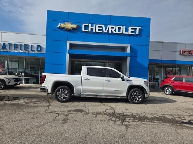 2024 GMC Sierra 1500 4WD Crew Cab Short Box SLT