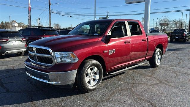 2019 RAM 1500 Classic SLT Crew Cab 4x2 64 Box 2019 RAM 1500 Classic SLT Crew Cab 4x2 64 Box
