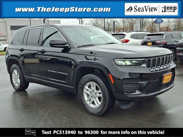 2023 Jeep Grand Cherokee Laredo 4x4