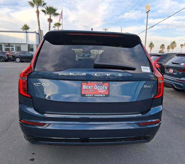 2026 Volvo XC90 Ultra Dark Theme, B6 AWD Gas (mild hybrid), Gasoline, 7 Seats