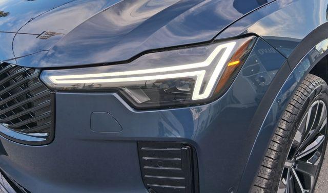 2026 Volvo XC90 Ultra Dark Theme, B6 AWD Gas (mild hybrid), Gasoline, 7 Seats