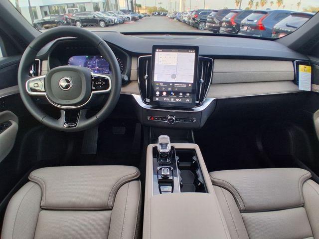 2026 Volvo XC90 Ultra Dark Theme, B6 AWD Gas (mild hybrid), Gasoline, 7 Seats