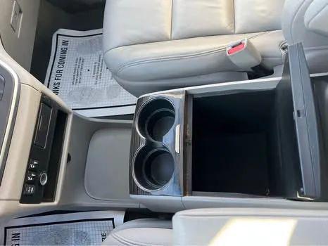2017 Toyota Sienna XLE 7 Passenger