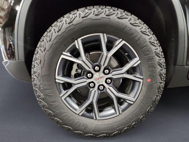 2026 GMC Acadia AT4 AWD