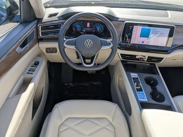 2026 Volkswagen Atlas SE