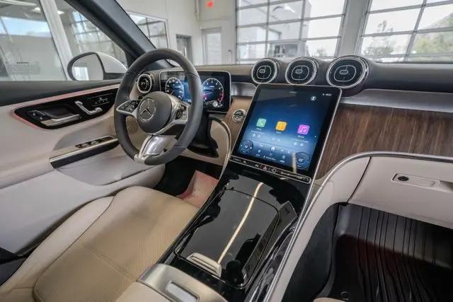 2026 Mercedes-Benz GLC GLC 300