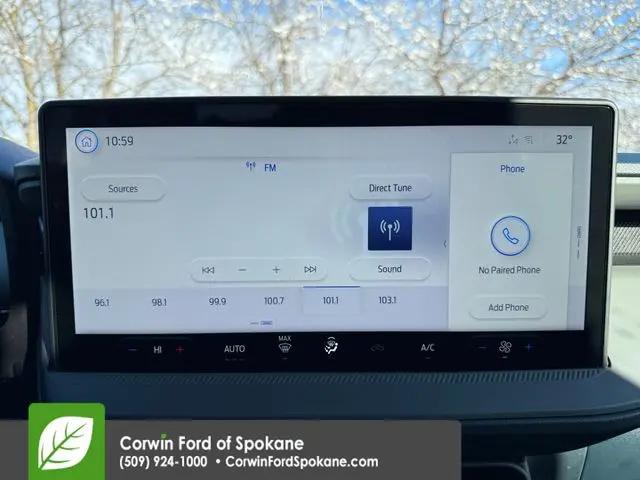 2026 Ford Maverick Lobo Standard