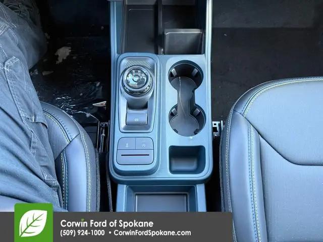 2026 Ford Maverick Lobo Standard