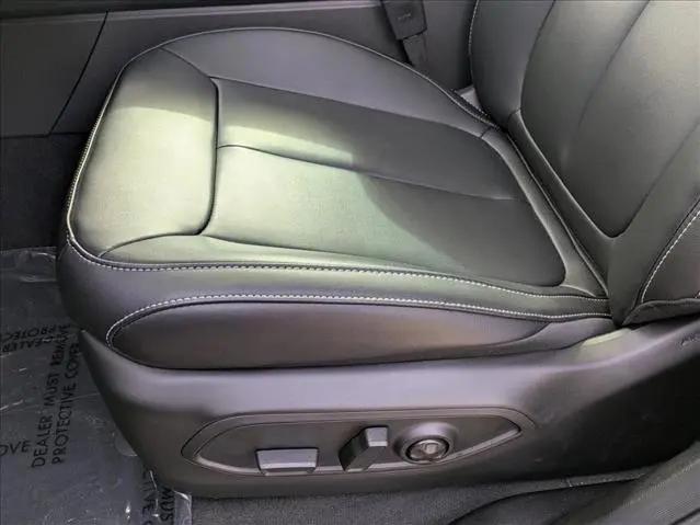 2026 Jeep Grand Cherokee Limited 4x2