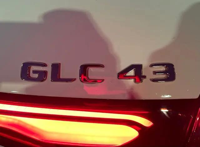 2026 Mercedes-Benz GLC 4MATIC