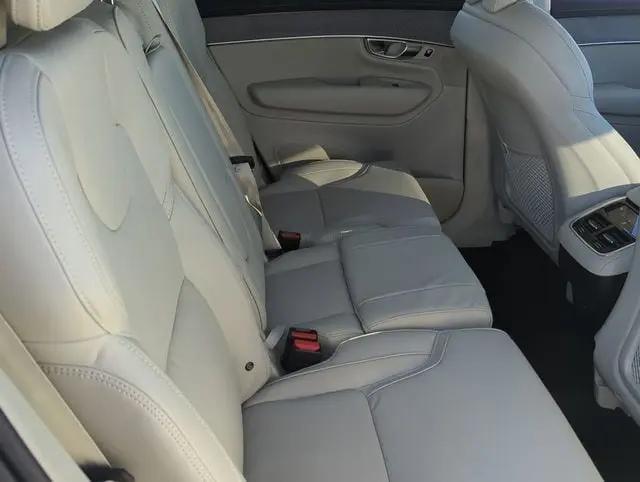 2026 Volvo XC90 Ultra, B6 AWD Gas (mild hybrid), Gasoline, Bright, 7 Seats